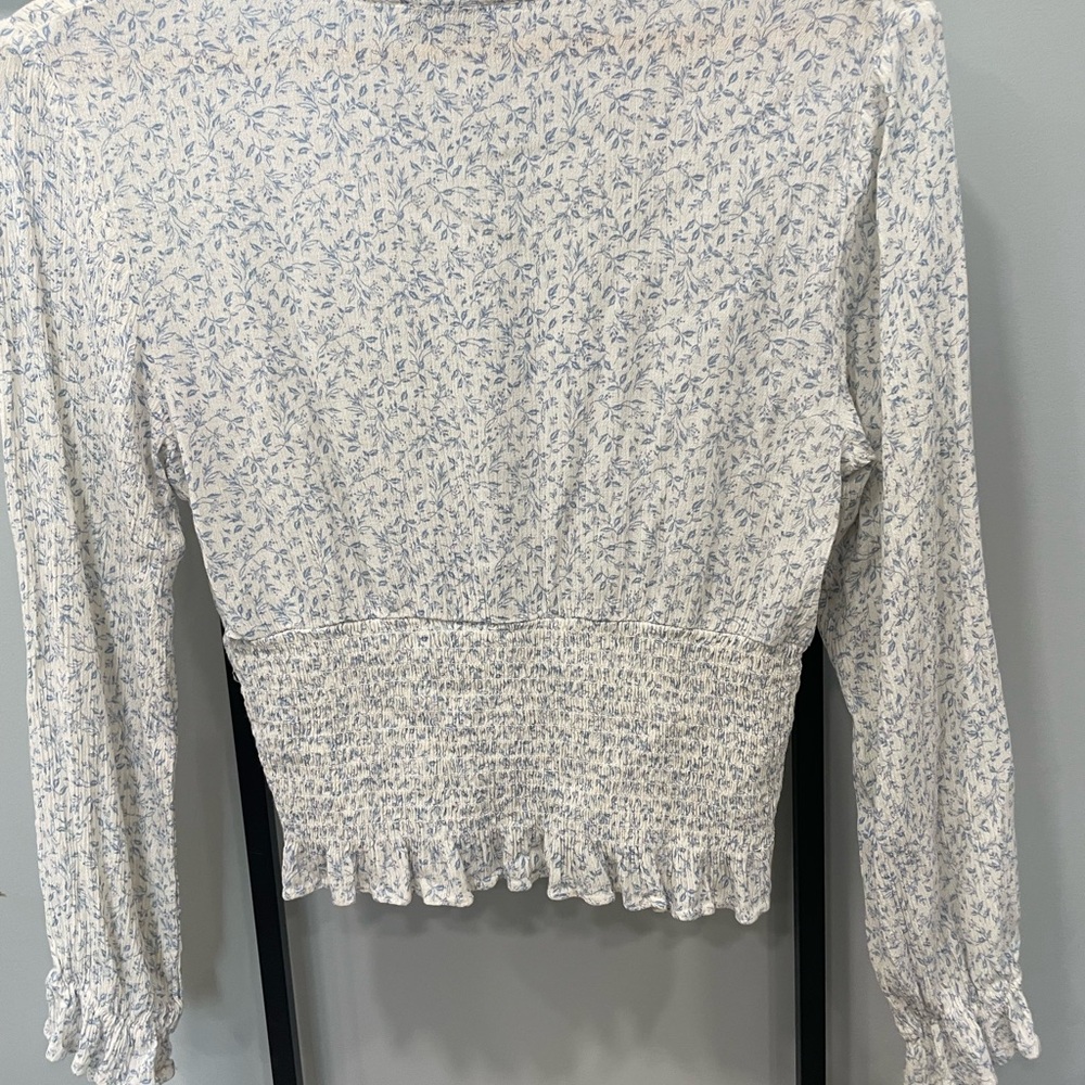 Women’s Small Paper Crane long sleeve blouse - Picture 5 of 8